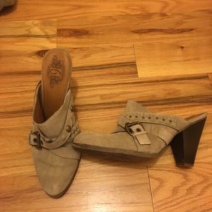 Nine West Clogs